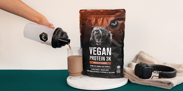 nu3 Vegan Protein 3K Shake Schoko plus Shaker und Glas