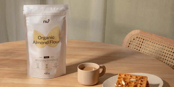 Frühstückstisch mit Waffeln aus Organic Almond Flour von nu3